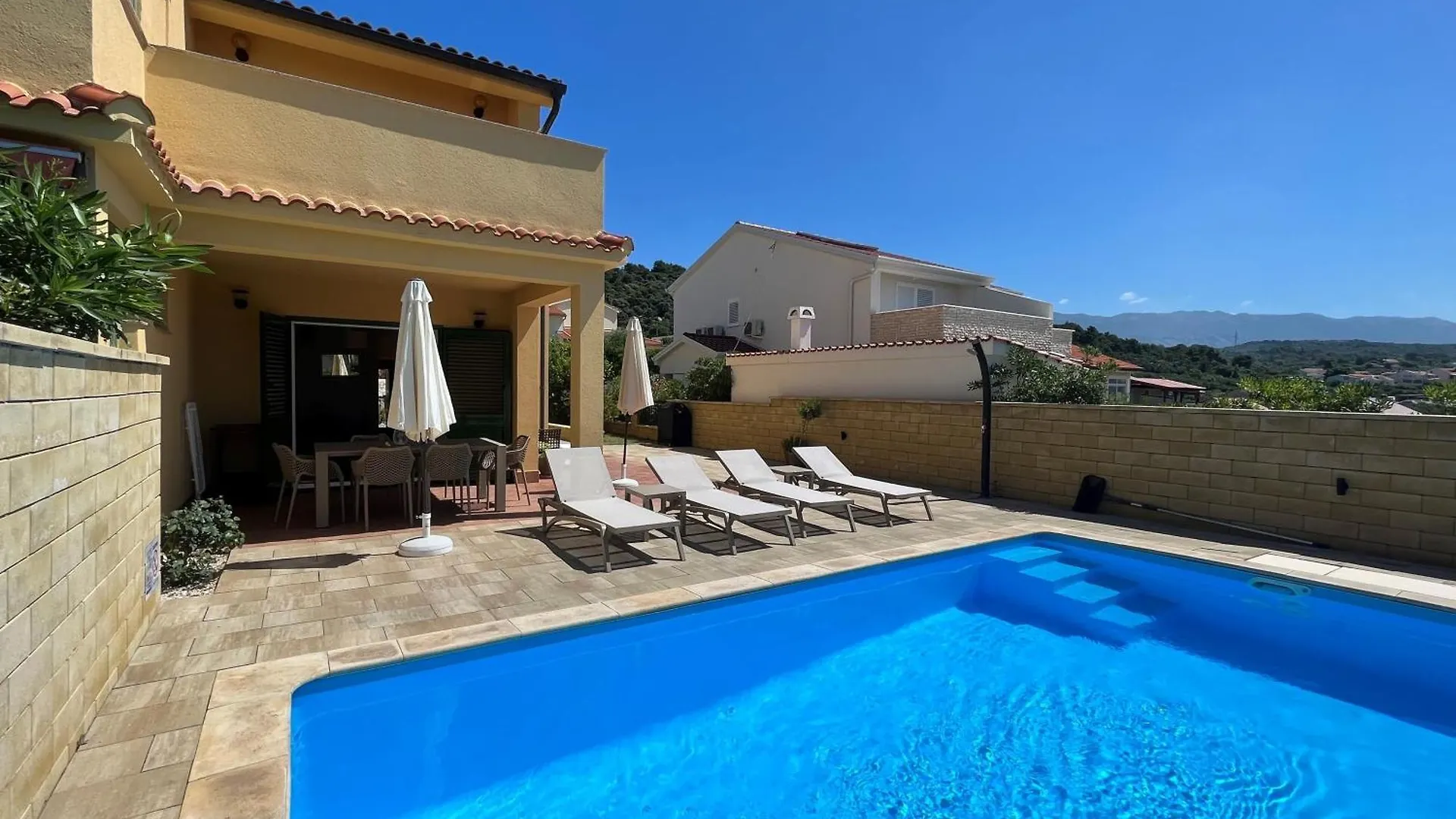 Ferienhaus Sommerflucht 2 Barbat na Rabu Holiday home