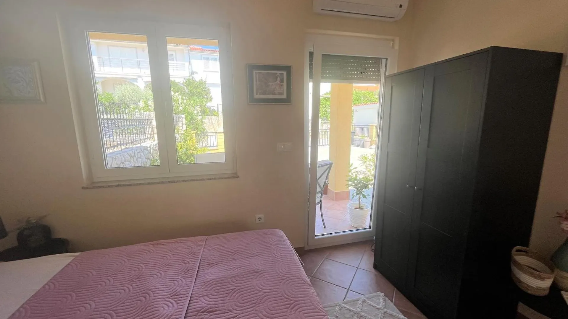 Ferienhaus Sommerflucht 2 Barbat na Rabu Croatia