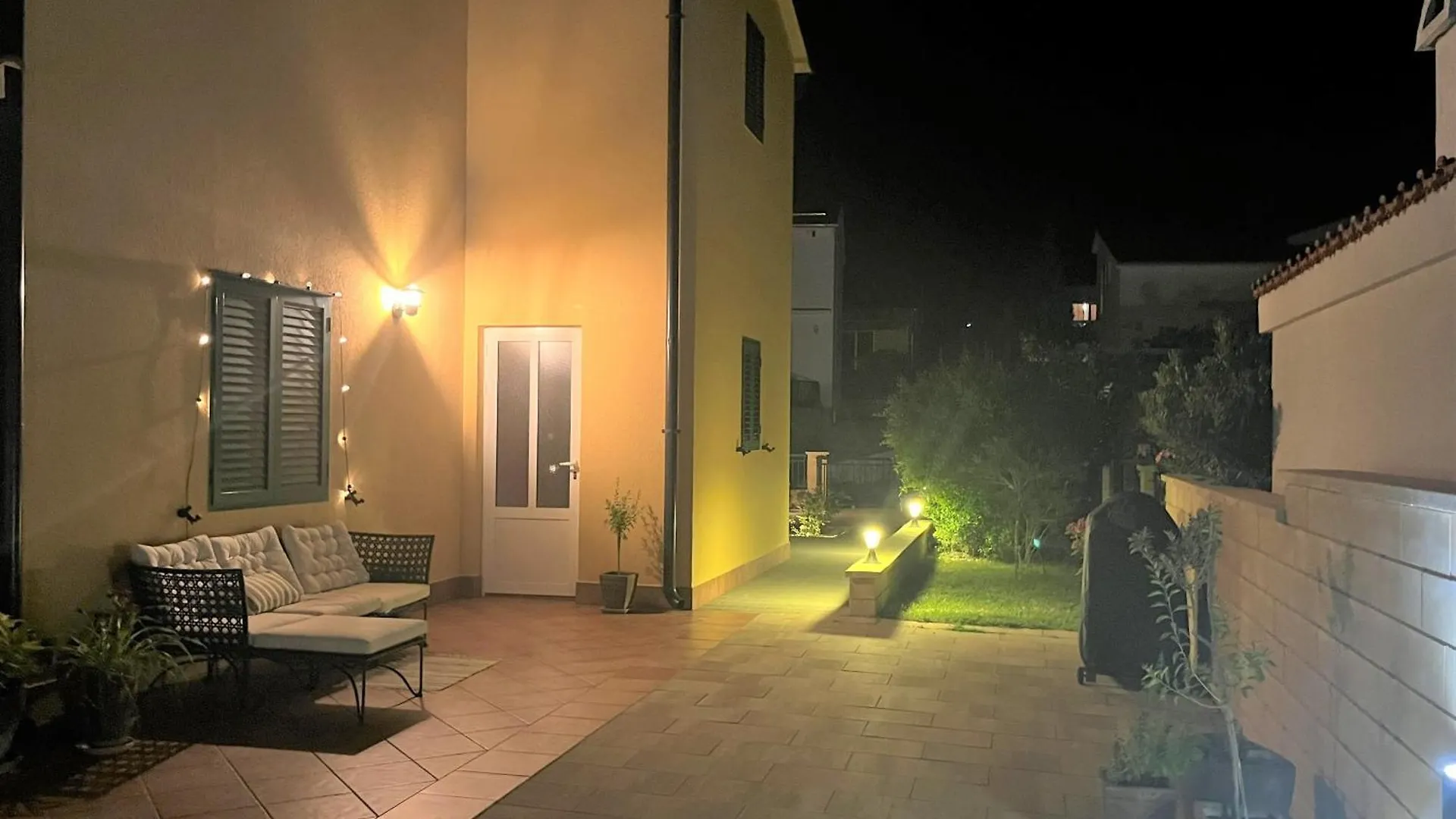Ferienhaus Sommerflucht 2 Barbat na Rabu Holiday home