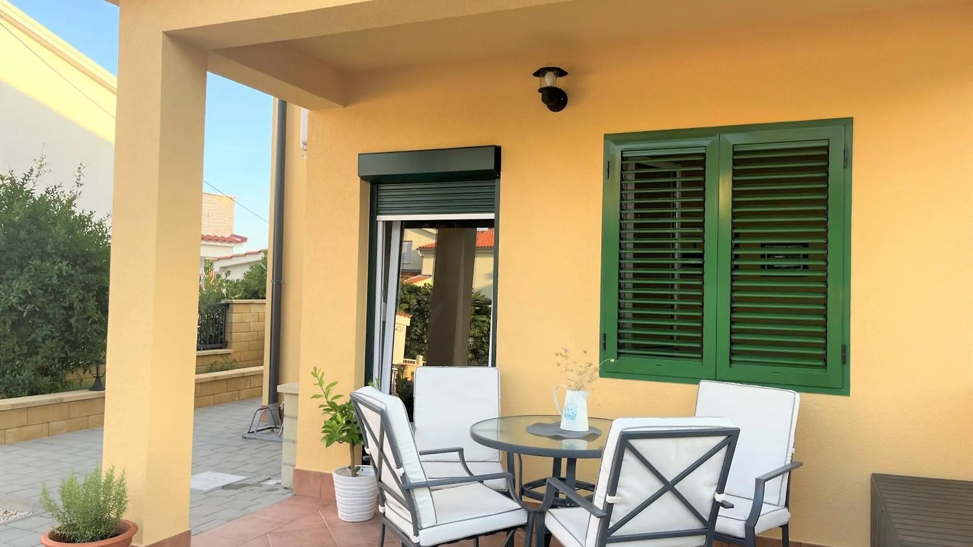 Ferienhaus Sommerflucht 2 Barbat na Rabu